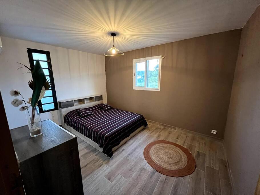 Jolie Petite Maison A La Campagne Le Moule Exteriér fotografie
